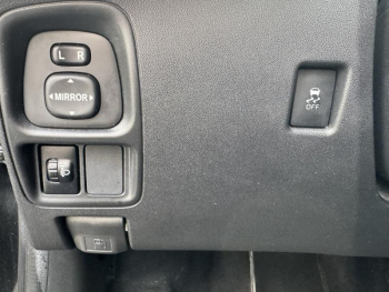 Photo 20 du bon plan CITROEN C1 PureTech 82 Feel 5p occasion à 7490 €