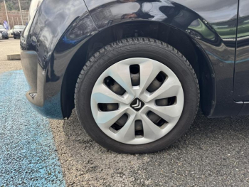 Photo 22 du bon plan CITROEN C1 PureTech 82 Feel 5p occasion à 7490 €