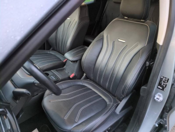 Photo 18 du bon plan FORD Kuga 2.5 Duratec 225ch PHEV Vignale BVA occasion à 24900 €