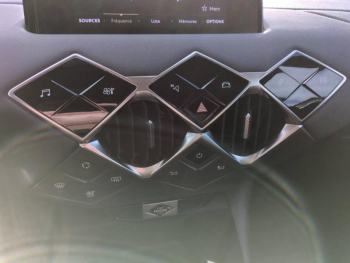 Photo 8 du bon plan DS DS 3 Crossback PureTech 130ch So Chic Automatique 7cv occasion à 14900 €