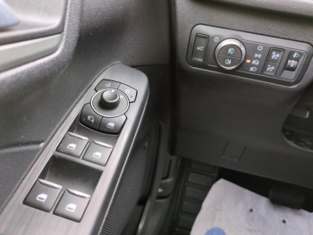 Photo 14 du bon plan FORD Kuga 2.5 Duratec 190ch FHEV E85 Titanium BVA occasion à 25400 €