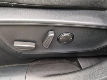 Photo 17 du bon plan FORD Kuga 2.5 Duratec 190ch FHEV E85 Titanium BVA occasion à 25400 €