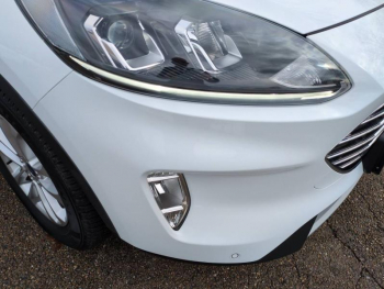 Photo 23 du bon plan FORD Kuga 2.5 Duratec 190ch FHEV E85 Titanium BVA occasion à 25400 €