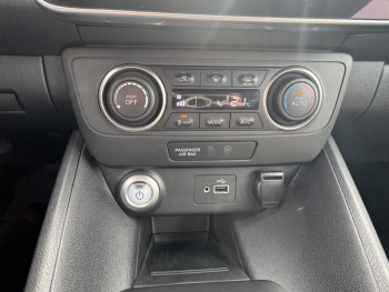 Photo 18 du bon plan NISSAN Leaf 150ch 40kWh Acenta 22 occasion à 16490 €