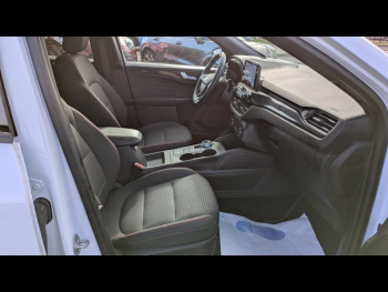 Photo 17 du bon plan FORD Kuga 2.5 Duratec 225ch PHEV ST-Line Business BVA occasion à 21900 €