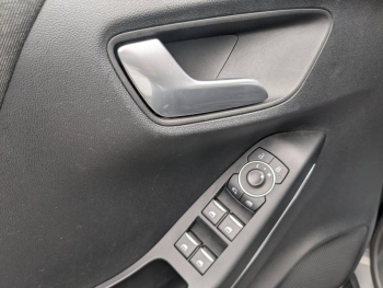 Photo 8 du bon plan FORD Puma 1.0 Flexifuel 125ch S&S mHEV Titanium occasion à 16390 €