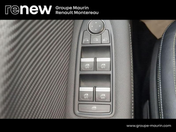 Photo 15 du bon plan RENAULT Captur 1.6 E-Tech hybride 145ch Engineered occasion à 22490 €