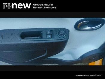 Photo 22 du bon plan RENAULT Twingo E-Tech Electric Zen R80 Achat IntÃ©gral - 21MY occasion à 9980 €