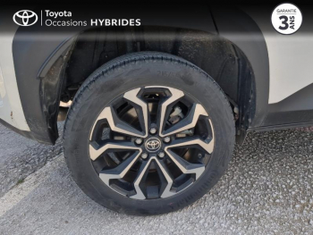 Photo 16 du bon plan TOYOTA Yaris Cross 116h Design MY22 occasion à 22390 €