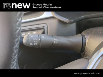 Photo 17 du bon plan RENAULT Captur 1.6 E-Tech hybride 145ch Evolution occasion à 18990 €