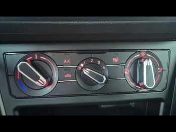 Photo 19 du bon plan VOLKSWAGEN Polo 1.0 TSI 95ch Life Business occasion à 15900 €