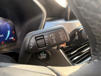 Photo 16 du bon plan FORD Kuga 2.5 Duratec 225ch PHEV Titanium BVA occasion à 22980 €