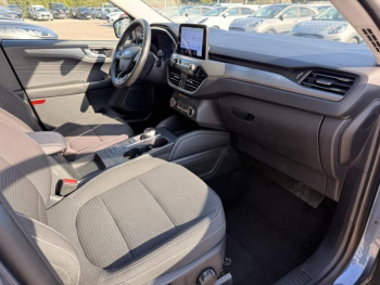 Photo 29 du bon plan FORD Kuga 2.5 Duratec 225ch PHEV Titanium BVA occasion à 22980 €