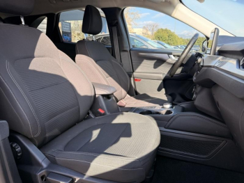 Photo 30 du bon plan FORD Kuga 2.5 Duratec 225ch PHEV Titanium BVA occasion à 22980 €