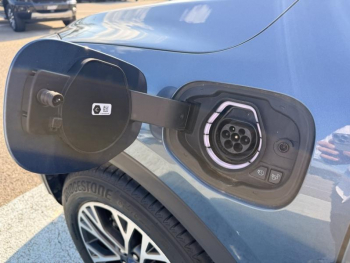 Photo 34 du bon plan FORD Kuga 2.5 Duratec 225ch PHEV Titanium BVA occasion à 22980 €