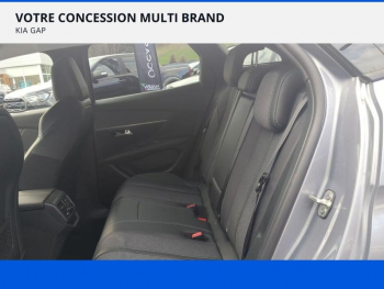 Photo 9 du bon plan PEUGEOT 3008 HYBRID 225ch Allure Pack e-EAT8 occasion à 20990 €