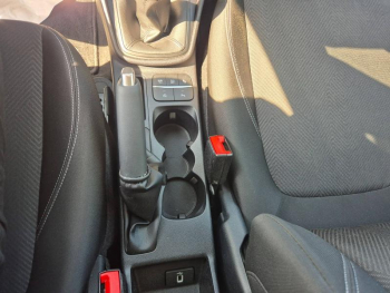 Photo 10 du bon plan FORD Fiesta 1.1 75ch  Cool & Connect 5p occasion à 13990 €