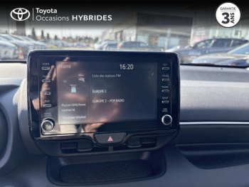 Photo 15 du bon plan TOYOTA Yaris 116h Design 5p MY22 occasion à 18990 €