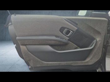 Photo 14 du bon plan BMW i3 170ch 120Ah Edition WindMill Atelier occasion à 17900 €