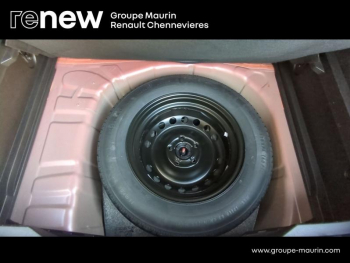 Photo 8 du bon plan RENAULT Captur 1.3 TCe 140ch FAP RS Line EDC -21B occasion à 18990 €