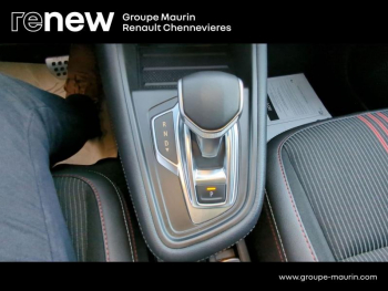 Photo 17 du bon plan RENAULT Captur 1.3 TCe 140ch FAP RS Line EDC -21B occasion à 18990 €