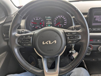 Photo 21 du bon plan KIA Stonic 1.0 T-GDi 120ch MHEV GT Line iBVM6 occasion à 14490 €