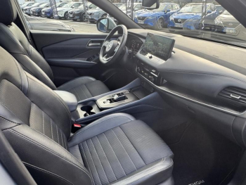 Photo 14 du bon plan NISSAN Qashqai e-POWER 190ch Tekna 2022 occasion à 28990 €