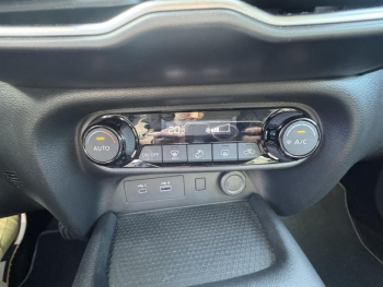 Photo 23 du bon plan NISSAN Juke 1.6 Hybrid 143ch Business Edition 2024 occasion à 21990 €