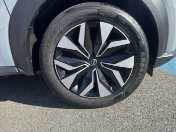 Photo 31 du bon plan NISSAN Juke 1.6 Hybrid 143ch Business Edition 2024 occasion à 21990 €