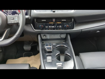 Photo 16 du bon plan NISSAN X-Trail e-Power 204ch Tekna occasion à 31900 €