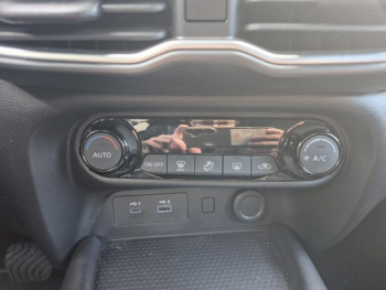 Photo 20 du bon plan NISSAN Juke 1.6 Hybrid 143ch Business Edition 2024 occasion à 21490 €