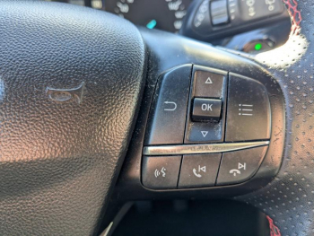 Photo 20 du bon plan FORD Fiesta 1.0 Flexifuel 95ch ST-Line 5p occasion à 15923 €