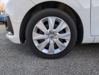 Photo 8 du bon plan PEUGEOT 108 VTi 72 Style S&S 4cv 5p occasion à 8890 €