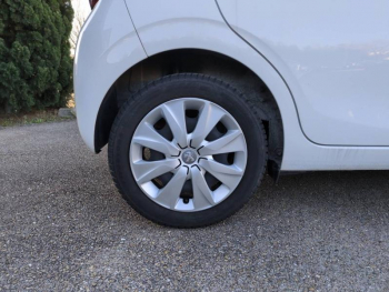 Photo 11 du bon plan PEUGEOT 108 VTi 72 Style S&S 4cv 5p occasion à 8890 €