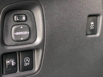 Photo 18 du bon plan PEUGEOT 108 VTi 72 Style S&S 4cv 5p occasion à 8890 €