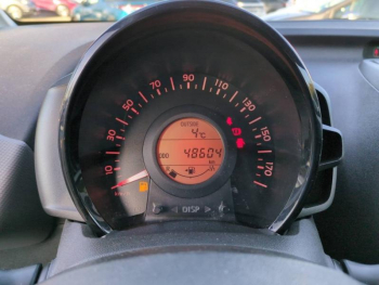 Photo 20 du bon plan PEUGEOT 108 VTi 72 Style S&S 4cv 5p occasion à 8890 €