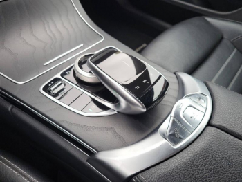 Photo 5 du bon plan MERCEDES-BENZ Classe C Cabriolet 220 d 170ch Sportline occasion à 30990 €