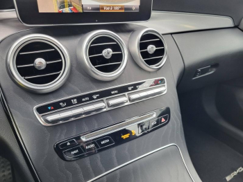Photo 24 du bon plan MERCEDES-BENZ Classe C Cabriolet 220 d 170ch Sportline occasion à 30990 €