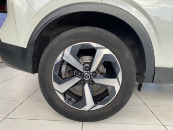 Photo 6 du bon plan NISSAN Qashqai 1.3 Mild Hybrid 158ch Tekna Xtronic occasion à 23290 €