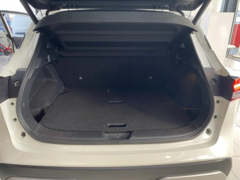 Photo 20 du bon plan NISSAN Qashqai 1.3 Mild Hybrid 158ch Tekna Xtronic occasion à 23290 €