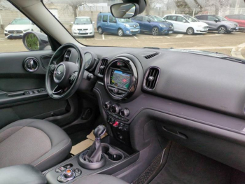 Photo 14 du bon plan MINI Countryman Cooper 136ch Salt BVA occasion à 15900 €