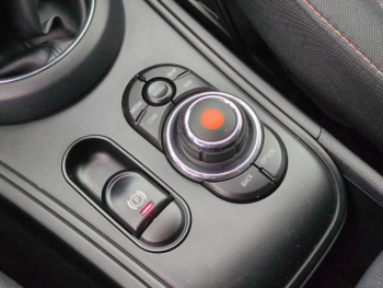 Photo 26 du bon plan MINI Countryman Cooper 136ch Salt BVA occasion à 15900 €