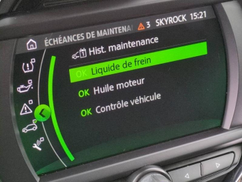 Photo 28 du bon plan MINI Countryman Cooper 136ch Salt BVA occasion à 15900 €