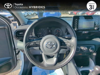 Photo 9 du bon plan TOYOTA Yaris 70 VVT-i Dynamic Business 5p MY22 occasion à 15990 €