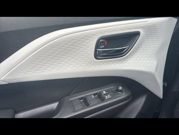 Photo 11 du bon plan SUZUKI Swift 1.2 Hybrid 83ch PrivilÃ¨ge Auto occasion à 18990 €