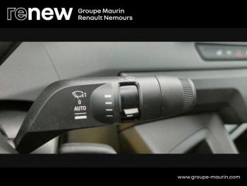 Photo 21 du bon plan RENAULT Master Fg VUL F3500 L2H2 E-Tech 140ch Advance grande autonomie occasion à 44900 €