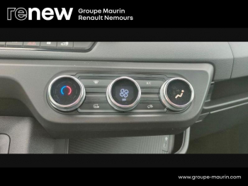 Photo 23 du bon plan RENAULT Master Fg VUL F3500 L2H2 E-Tech 140ch Advance grande autonomie occasion à 44900 €