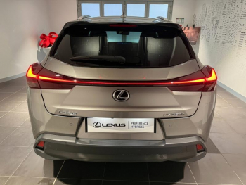 Photo 6 du bon plan LEXUS UX 250h 2WD Luxe Plus MY22 occasion à 27990 €