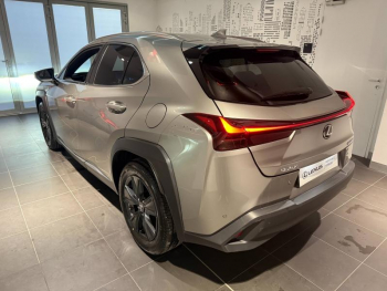 Photo 7 du bon plan LEXUS UX 250h 2WD Luxe Plus MY22 occasion à 27990 €