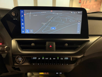 Photo 22 du bon plan LEXUS UX 250h 2WD Luxe Plus MY22 occasion à 27990 €